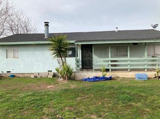 10939 Eaton Rd, Oakdale, CA 95361