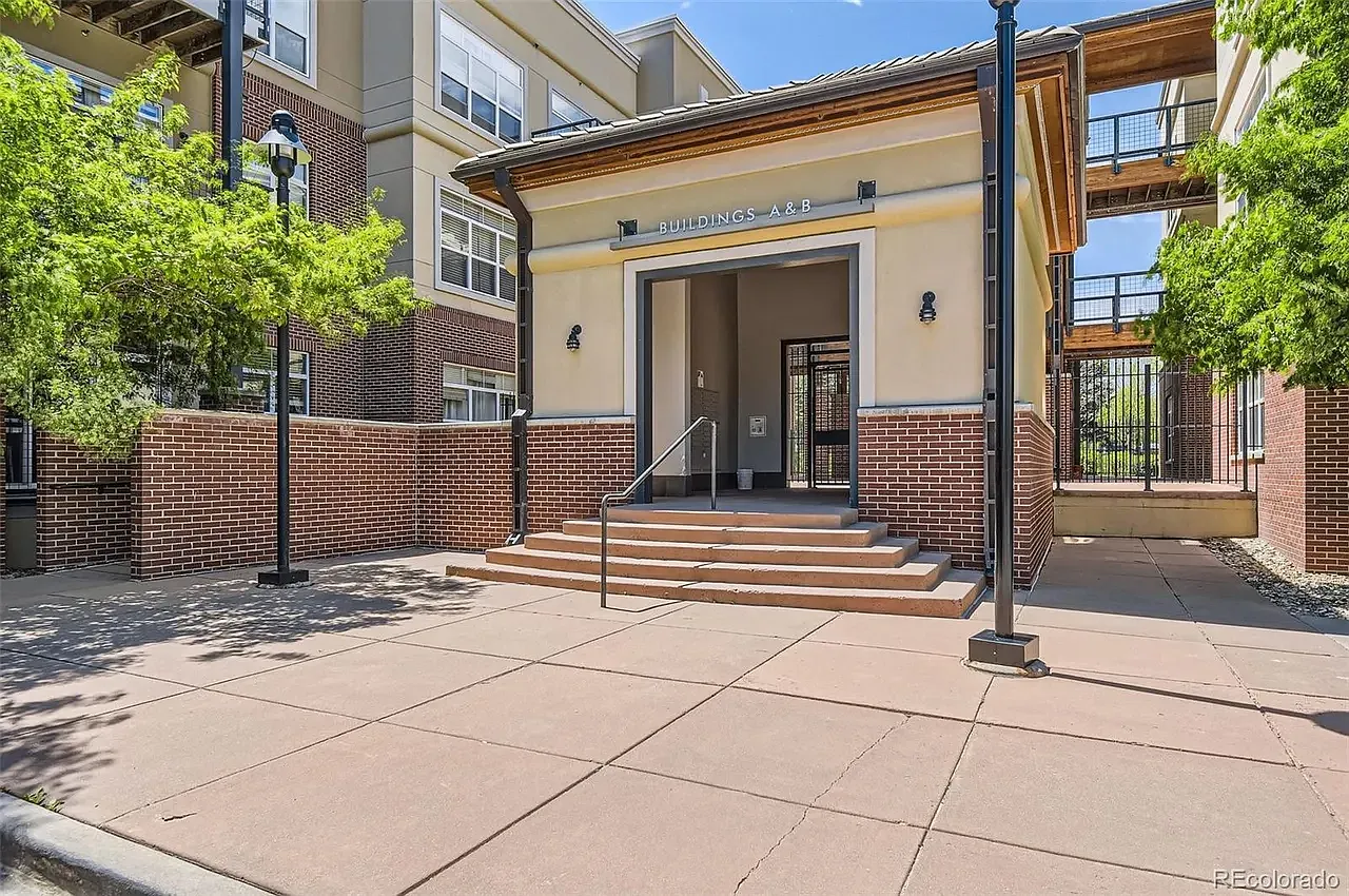 2 bed, 1254 sqft, $2,300 — Photo 3