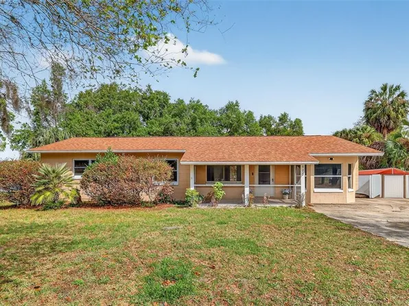 405 Tropic Cir, Fruitland Park, FL 34731