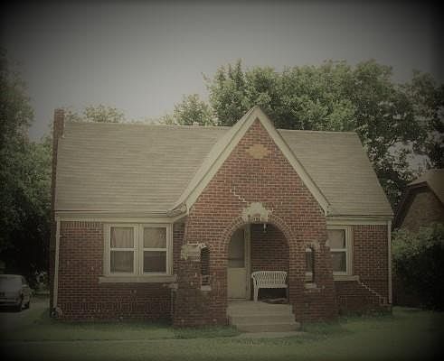 1st image of 2220 N Kelham Ave