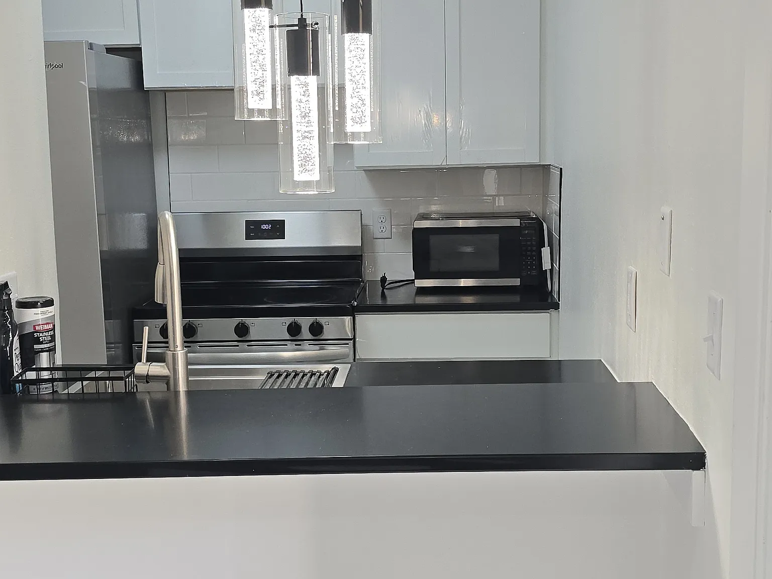 2 bed, 730 sqft, $950 — Photo 2