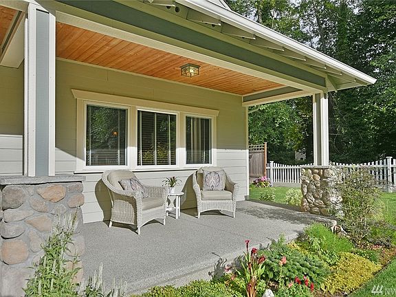 4th image of 10568 NE Quiet Valley Ln