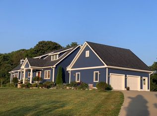 8203 W John Williams Ln, Bloomington, IN 47403