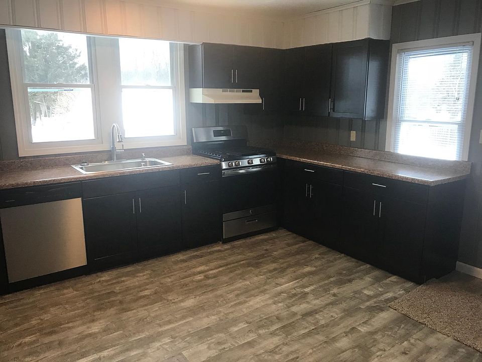 2919 Tamarack Dr, Sharpsville, PA 16150 Zillow