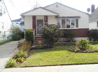 25520 148th Rd, Rosedale, NY 11422