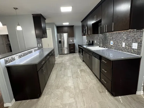 2944 King Cole Dr, Dallas, TX 75216