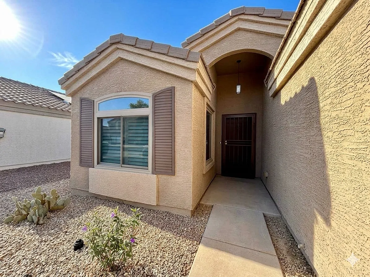3 bed, 1311 sqft, $1,500 — Photo 3