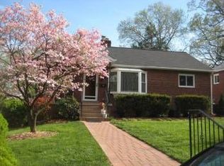 2414 Homestead Dr, Silver Spring, MD 20902