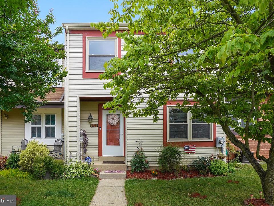 1st image of 8534 Fortune Pl