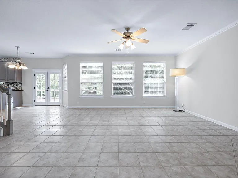 4033 Canyon Glen Cir — Photo 10