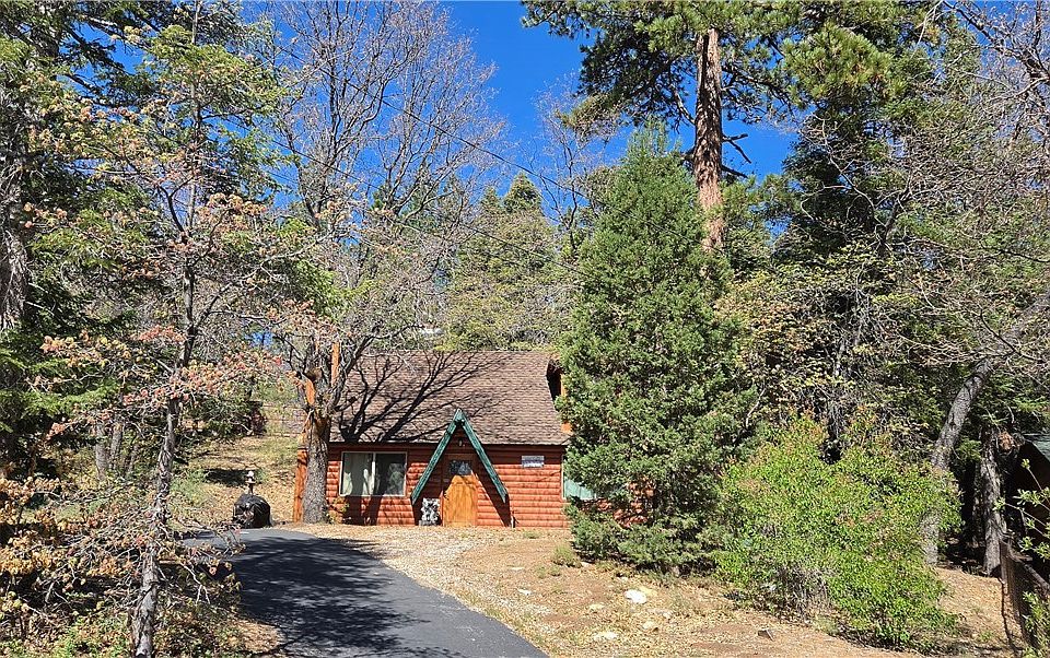 1st image of 43505 Shasta Pl