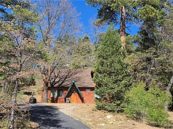 43505 Shasta Pl, Big Bear Lake, CA 92315