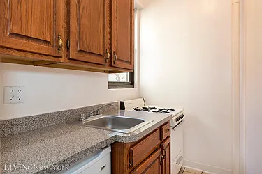 Rented by Living New York