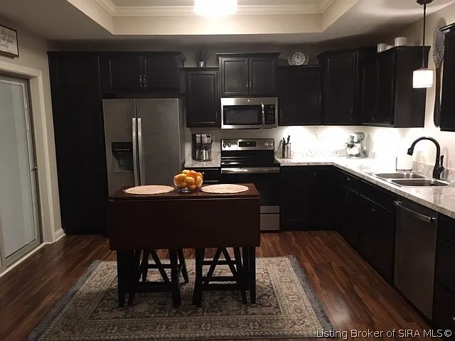 603 Knob Hill Ave — Photo 2
