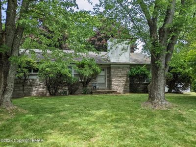 232 Rodenbach Ln, Brodheadsville, PA, 18322