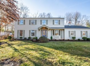 42 Carolyn Ct, East Hanover, NJ 07936