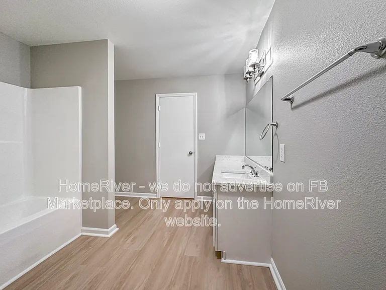 117 Bermuda Lakes Dr — Photo 10