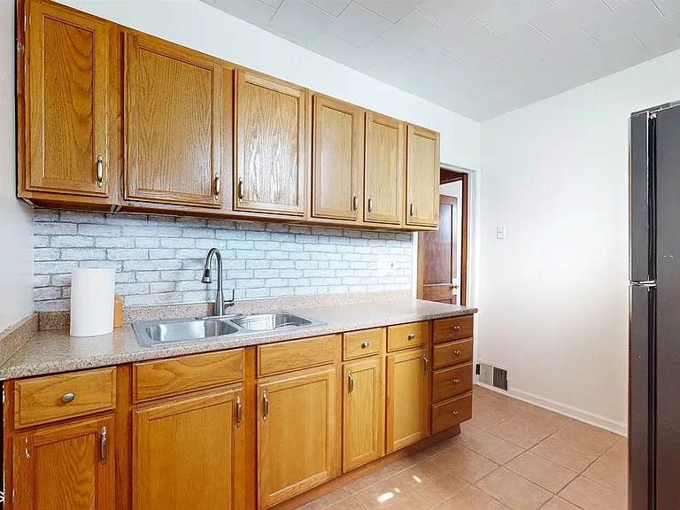 2910 S Haynes Ct #2 — Photo 7