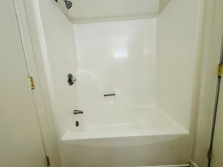 1407 Toms Creek Rd #14 — Photo 23