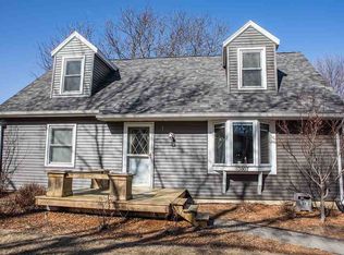 3807 Briarwood Dr, Cedar Falls, IA 50613