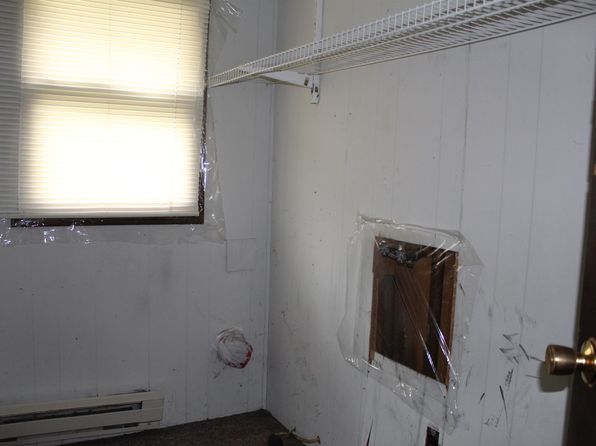 318 W Blackstone St, Shullsburg, WI 53586