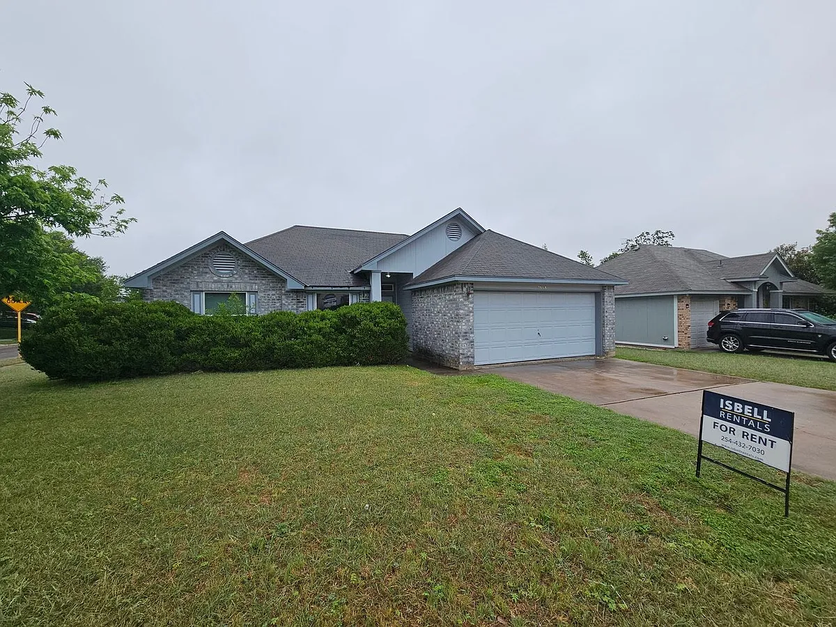 Building Photo - 2606 Remington Dr