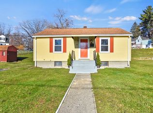 3 Carpenter Ave, Worcester, MA 01605
