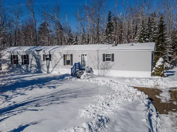23 Starlight Drive, Wales, ME 04280