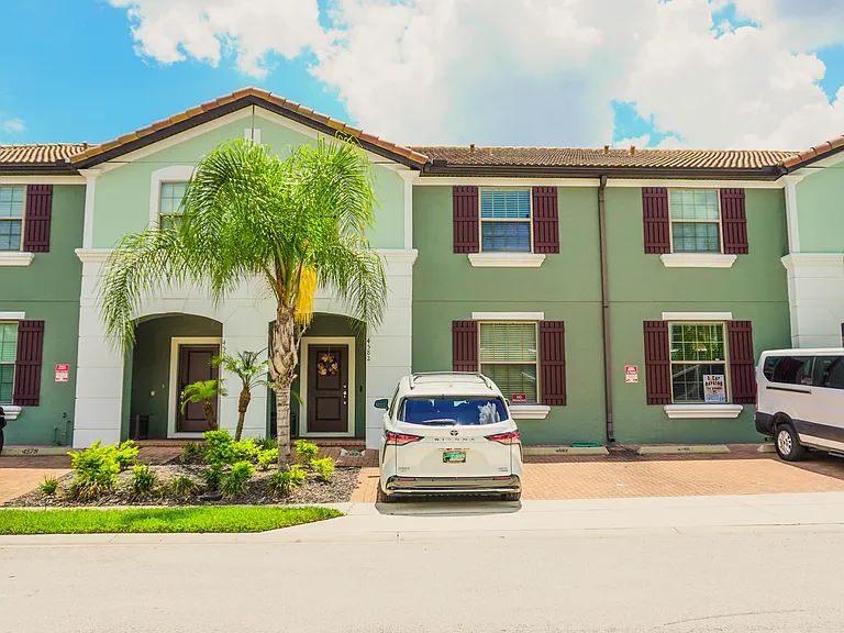 4582 Terrasonesta Dr — Photo 6
