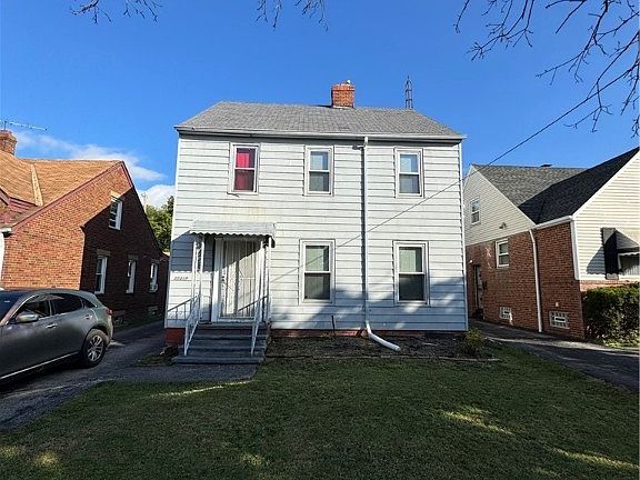 2nd image of 16317 Throckley Ave
