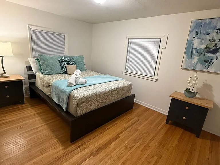 1618 Magnolia Ave — Photo 6