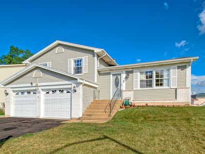 1713 Schmale Rd, Glendale Heights, IL, 60139