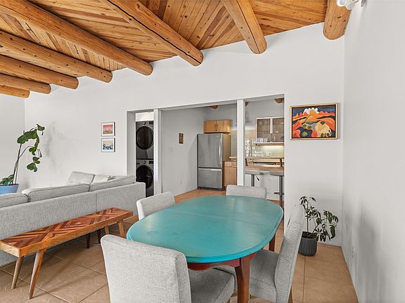 5th image of 812 Calle Saragosa APT C