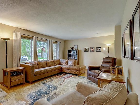 2nd image of W236N6493 Hillview Dr