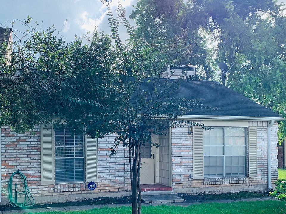 1st image of 6449 Creekbend Dr