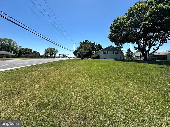 5th image of 19038 John J Williams Hwy