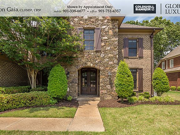 3rd image of 1130 Old Hearthstone Cir