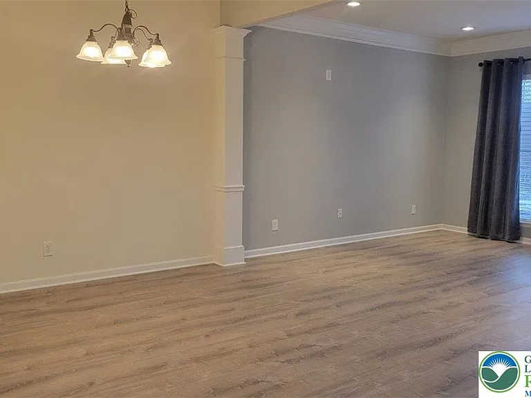 8486 Putnam Ct — Photo 11