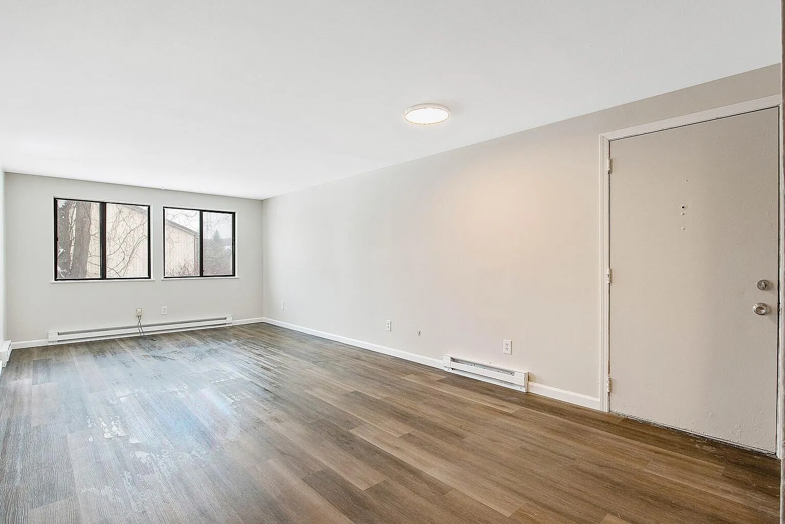 2 bed, 900 sqft, $1,395 — Photo 4