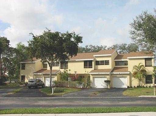 1st image of 9903 Fairway Cove Ln