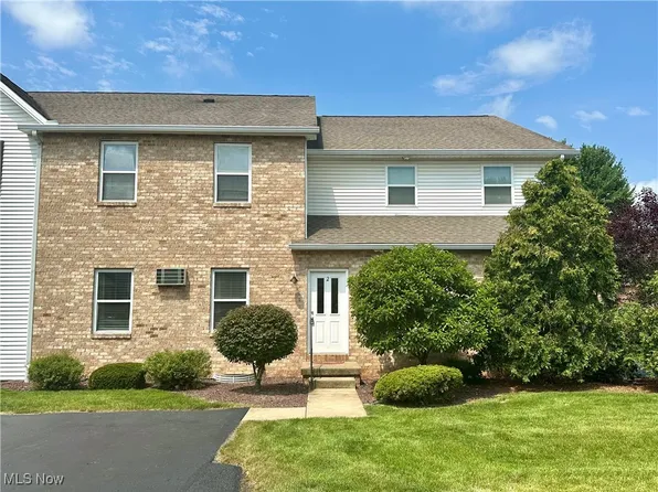 3649 Indian Run Dr Unit 2, Canfield, OH 44406