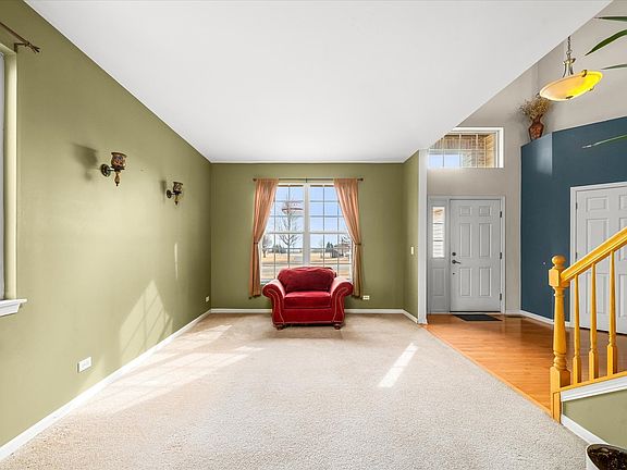 5th image of 883 Prairie Crossing Dr