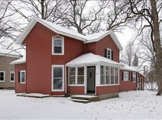 540 White Pigeon St, Constantine, MI 49042