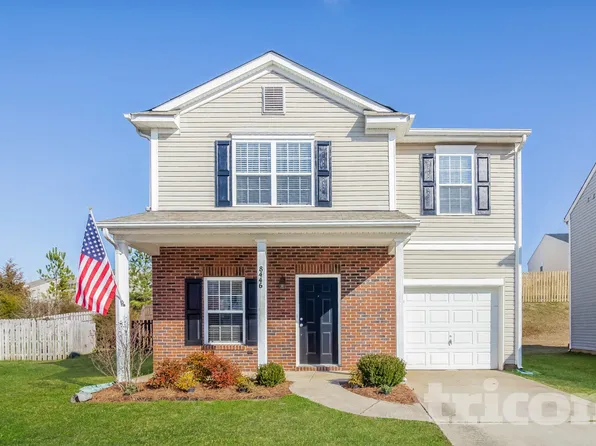 8446 Ainsworth St, Charlotte, NC 28216