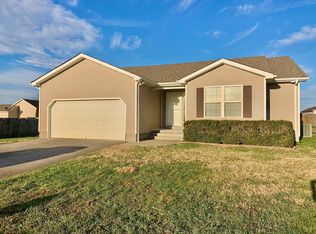 115 Kodiak Ct, Bowling Green, KY 42101
