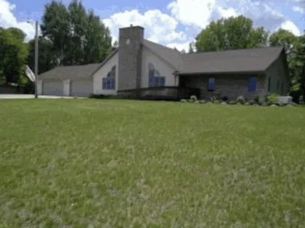 2817 North MERRYLAND ROAD, Rosholt, WI 54473