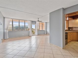 2025 NE 164th St APT 708, North Miami Beach, FL 33162