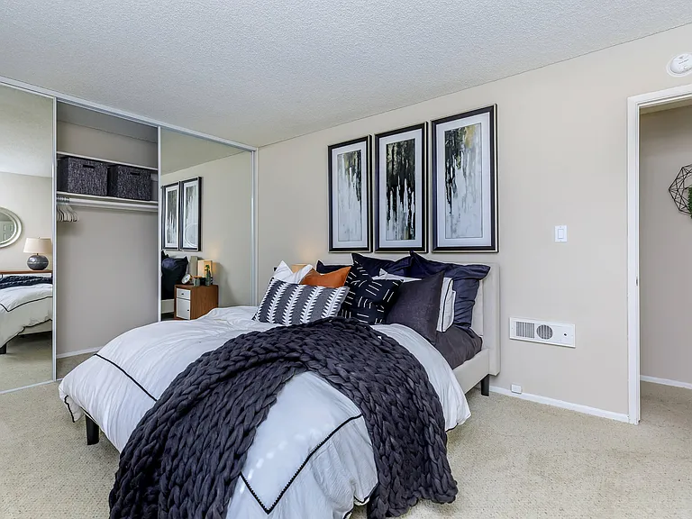 Wateridge Apartment Homes — Photo 19