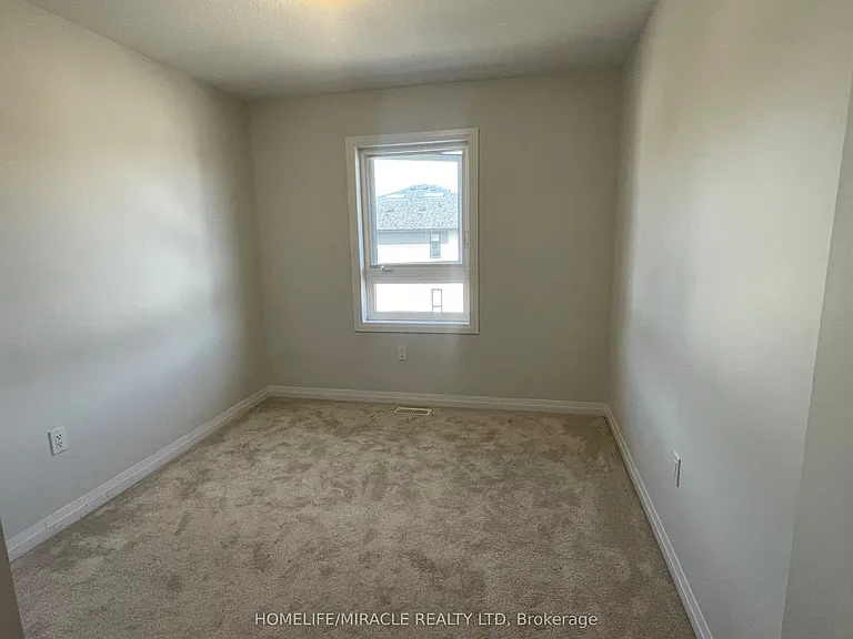 51 Sparrow Ave #20 — Photo 22