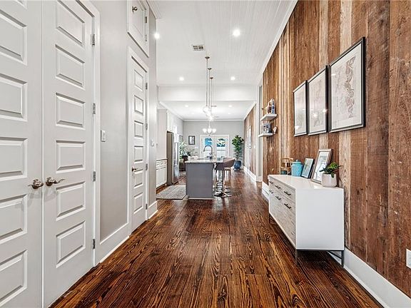 5th image of 2804 Saint Ann St